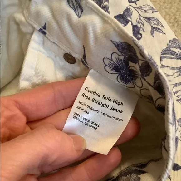 Reformation Jeans Cynthia Toile High Rise Straight White & Blue Size 27/4 small - Picture 11 of 13